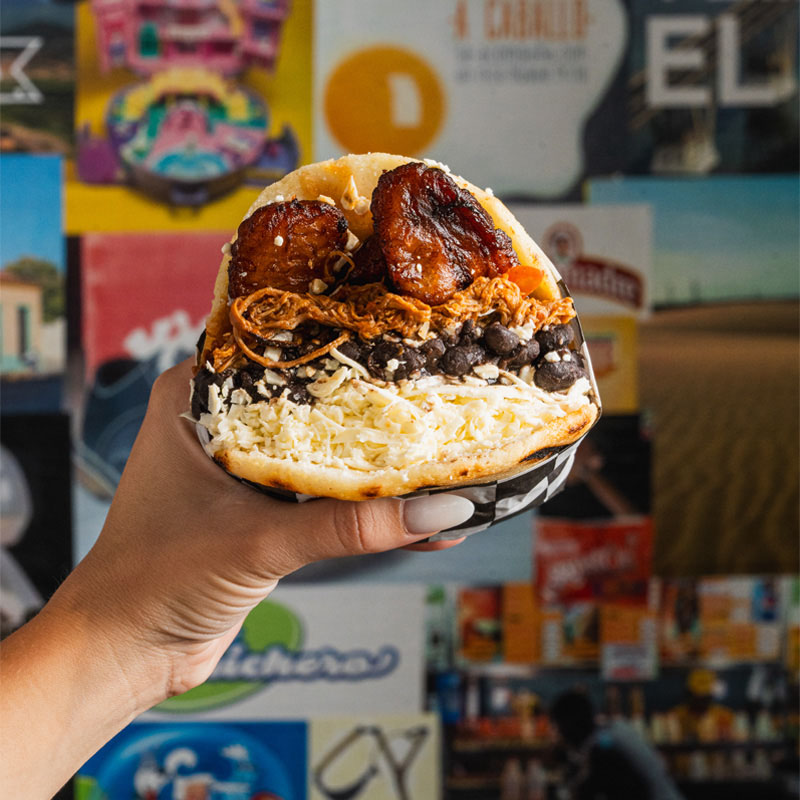 doggi's arepa bar at aventura mall