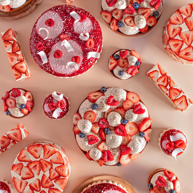 Yaan Couvreur pastisserie at aventura mall